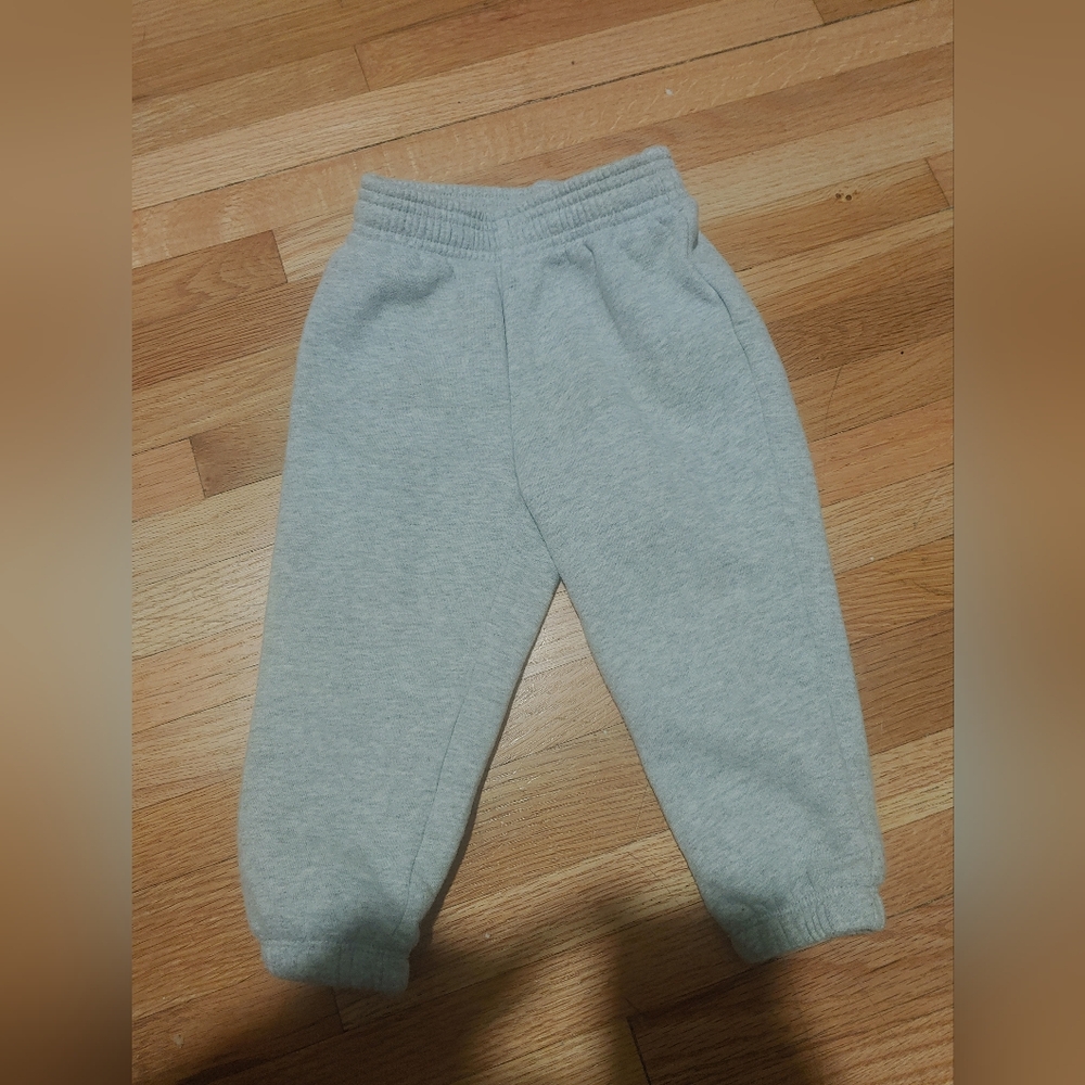 Gap Baby Boy Gray Sweatpants / 18-24 Months